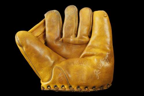 Joe DiMaggio Spalding 133 Front