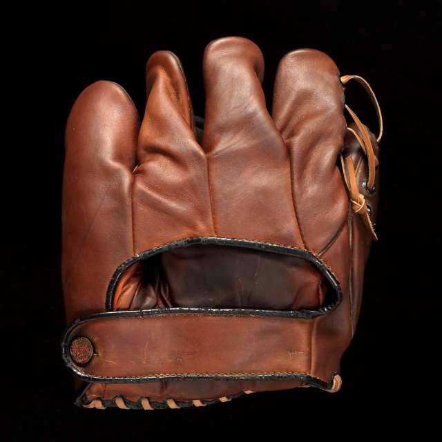 Joe DiMaggio Spalding 222-39 Back