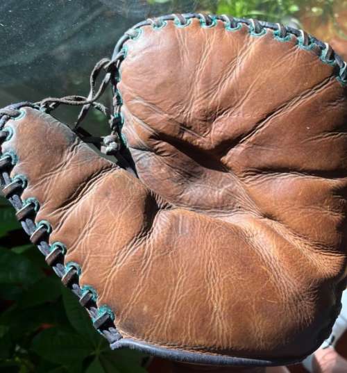 Rube Bressler Ken Wel Basemitt Front