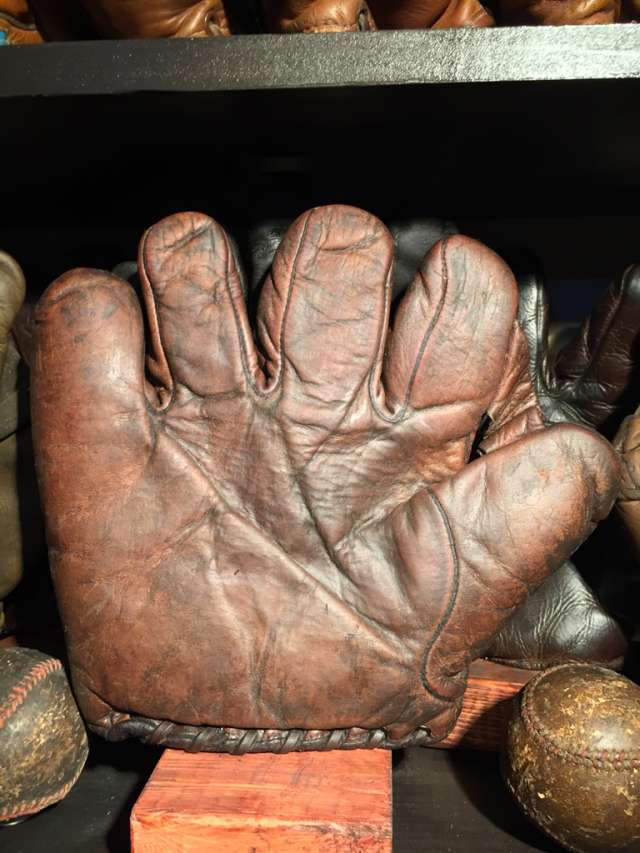 Ken Wel 542 1 Inch Web Lefty Front