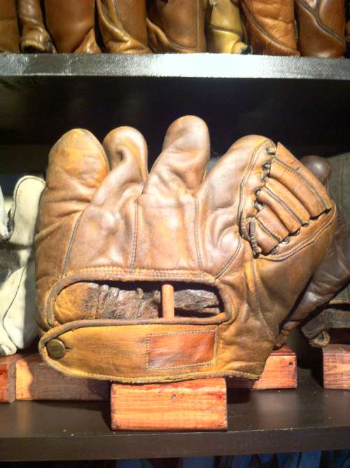 Lee Handley Ken Wel 562 Back