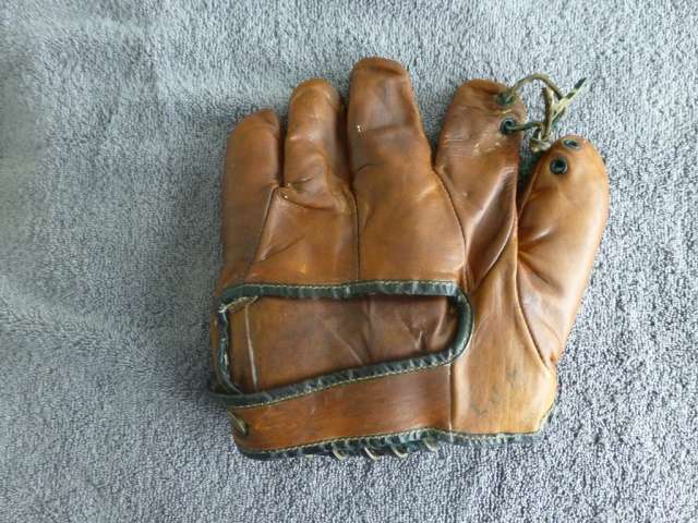 Paul Dean Ken Wel 506S Back