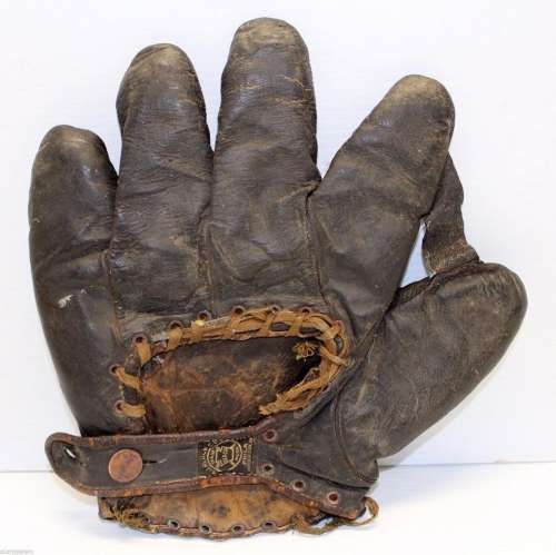 A.J. Reach GA King Patent Back