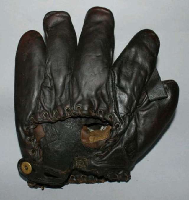 A.J. Reach GA King Patent Back