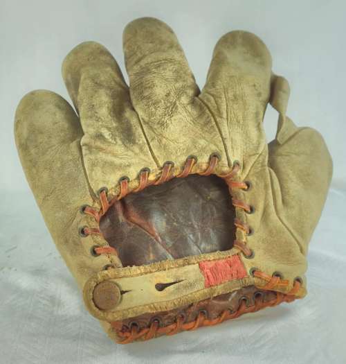 Spalding 2W Minor League King Patent Back