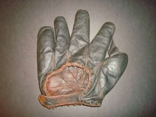 Thomas E. Wilson King Patent Back