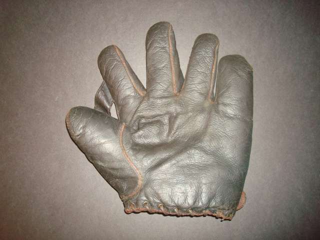 Thomas E. Wilson King Patent Front