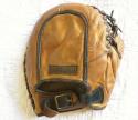 View the image: Lowe & Campbell Basemitt Back