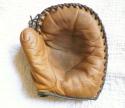 View the image: Lowe & Campbell Basemitt Front