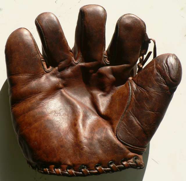 Dave Robertson Lowe & Campbell Front