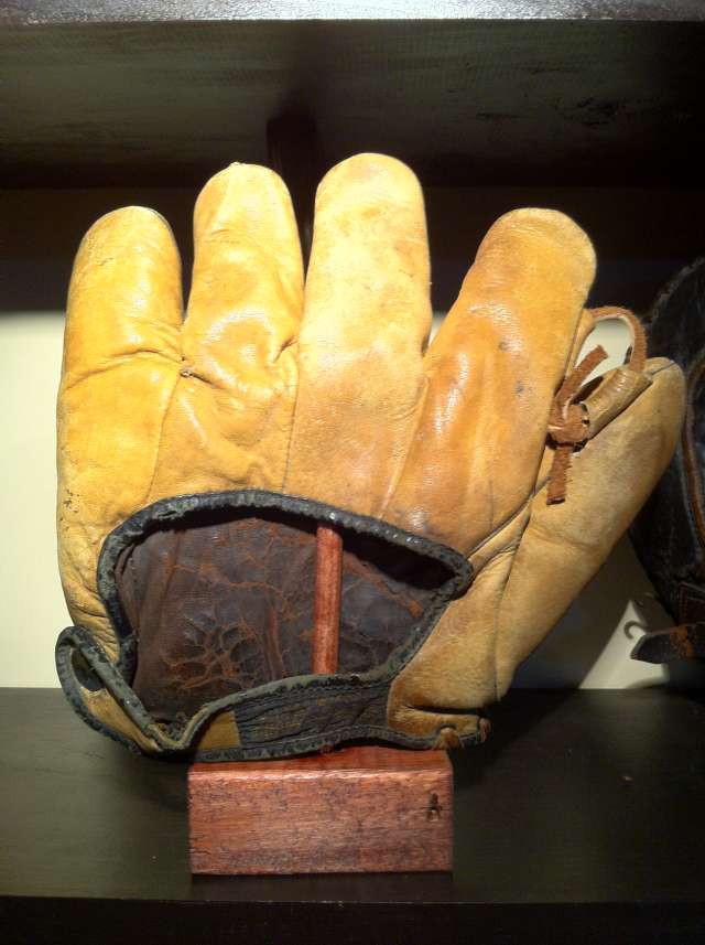 Topper Rigney Lowe & Campbell A22 Back