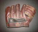 View the image: Bobby Doerr MG G111 Back