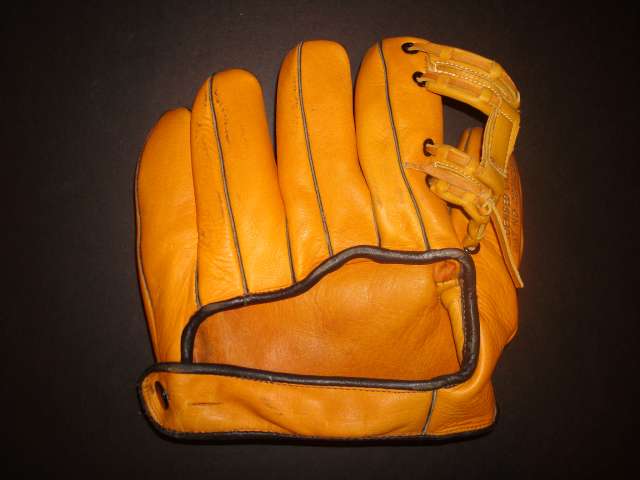 Dixie Walker MacGregor Goldsmith HC Back