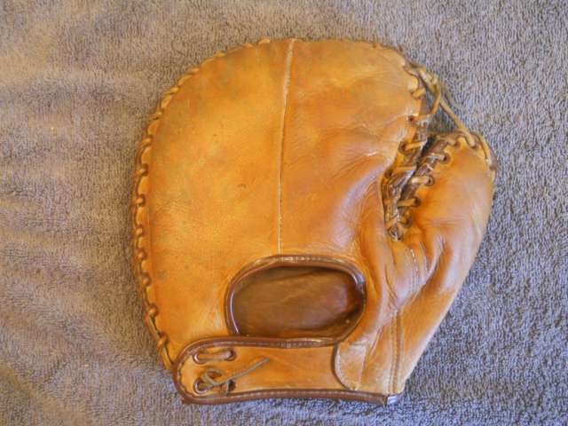 Gene Corbett MacGregor Goldsmith B30 Back