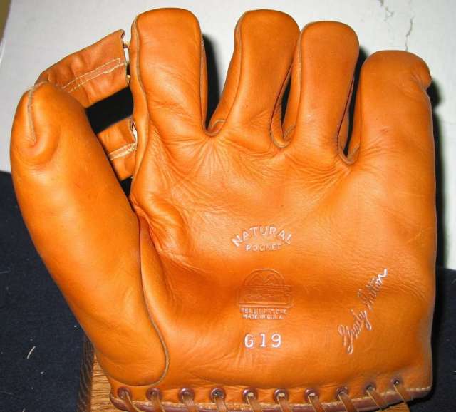 Grady Hatton MacGregor Goldsmith G19 Front