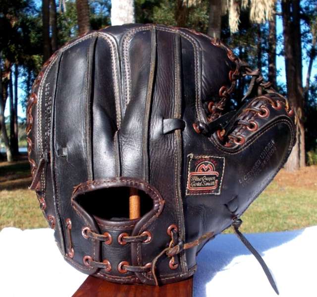 Luke Sewell MacGregor Goldsmith G174 Catchers Mitt Back