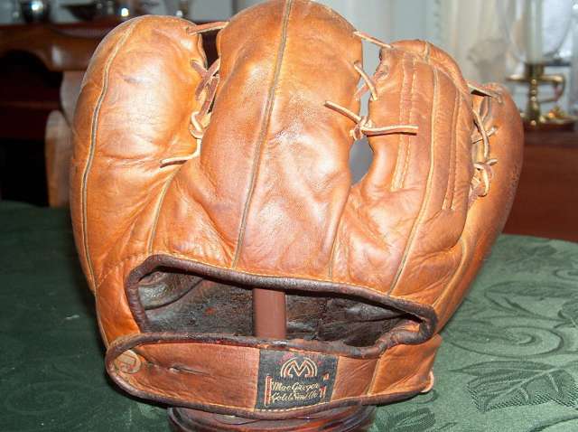 MacGregor Goldsmith Snare SG Back