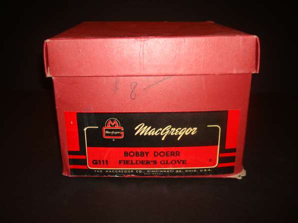 Bobby Doerr MacGregor G111 Box