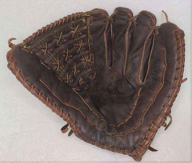 Brunswick MacGregor KCX Front