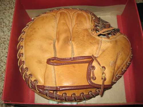Clyde McCullough MacGregor G181 Back