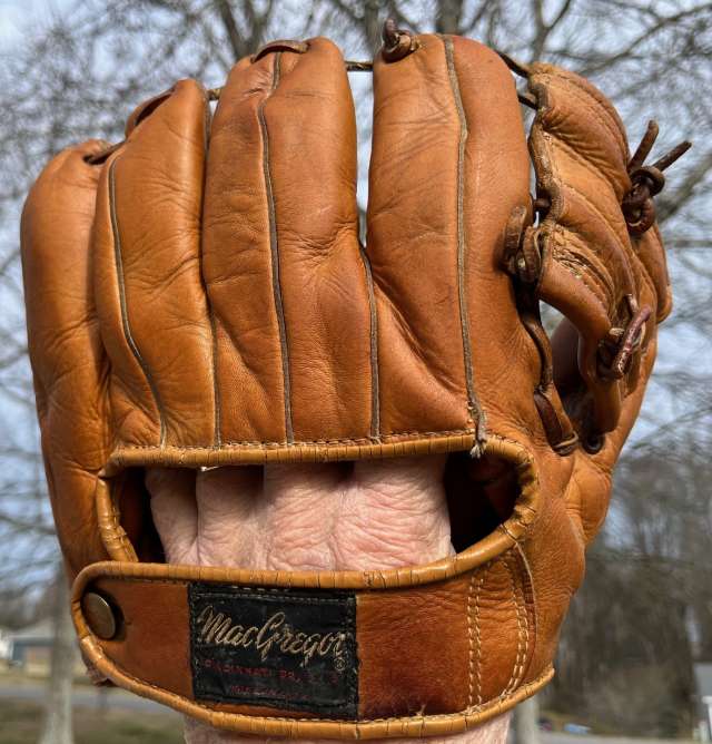 Johnny Temple MacGregor G111 Back
