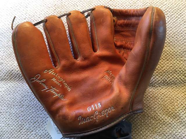 Johnny Temple MacGregor G118 Front