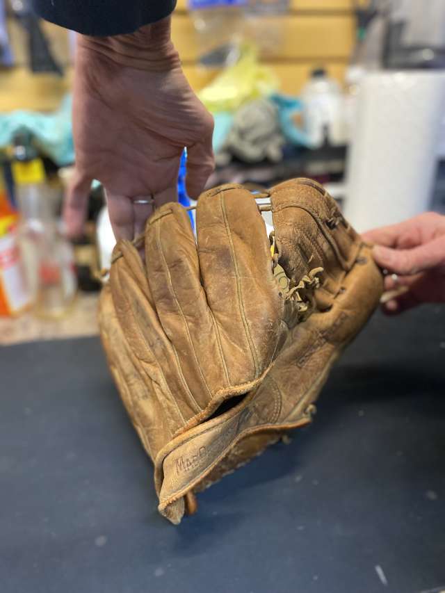 Mel Roach MacGregor G22 Back