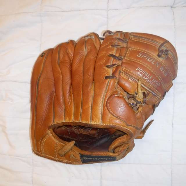 Red Schoendienst MacGregor G112 Back