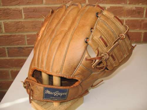 Red Schoendienst MacGregor G66 2 Back