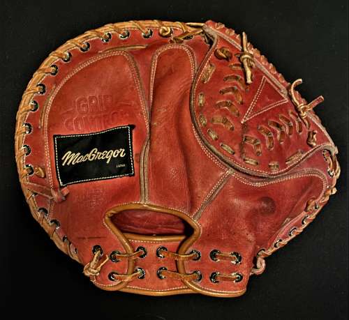 Thurman Munson MacGregor Personal Model Back