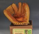 View the image: Willie Mays MacGregor G25 Front