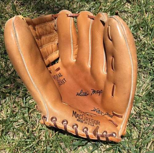 Willie Mays MacGregor G821 Front