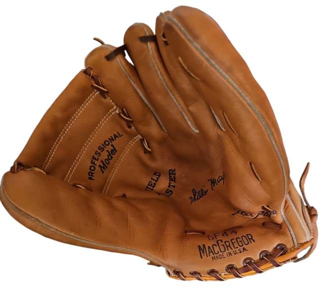 Willie Mays MacGregor GF44 Front