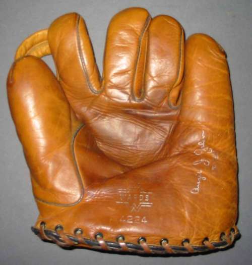 Augie Galan Marathon 4224 Front