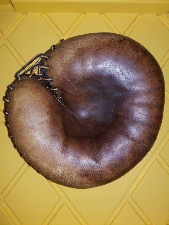 Bill Dickey Marathon Catchers Mitt Front