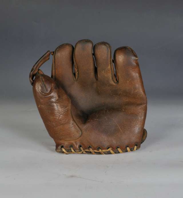 Carl Hubbell Marathon 60-4220 Front