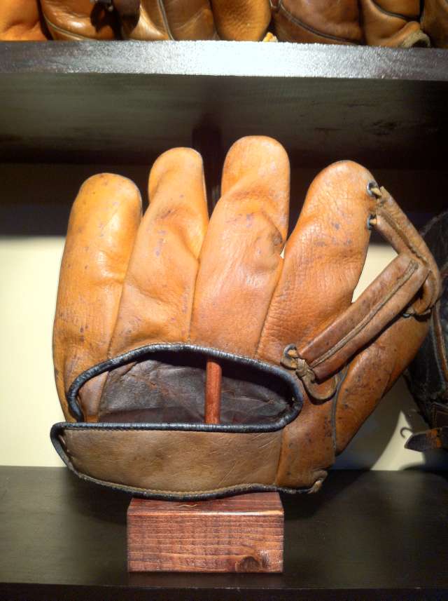 Carl Hubbell Marathon T Bar Web Back