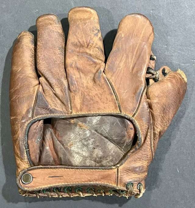 Grover Cleveland Alexander Marathon Back