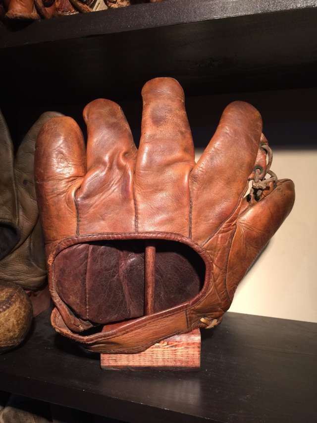 Ken Williams Marathon 4237 Back