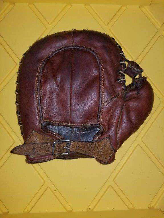 Lefty Grimm Marathon 230 Basemitt Back