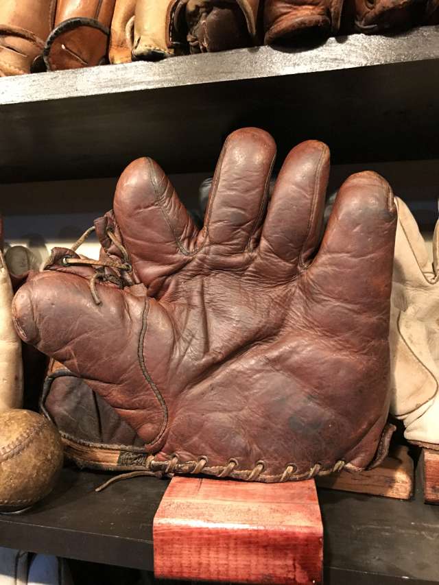 Marathon 4237 Grommet Web Front