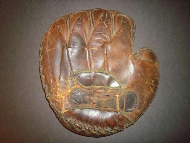 Marathon 4248 Catchers Mitt Back