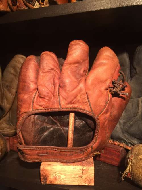 Marathon Grommet Web Back