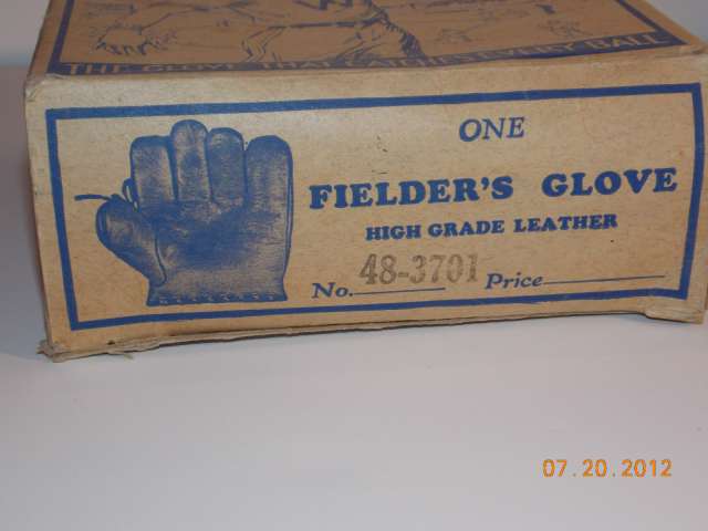 Montgomery Wards 48-3701 Box