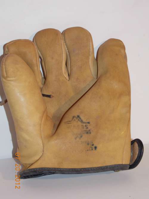 Montgomery Wards 48-3701 Front