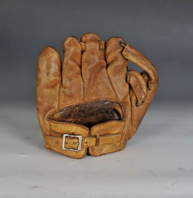 Tony Lazzeri Marathon 60-4227 Back