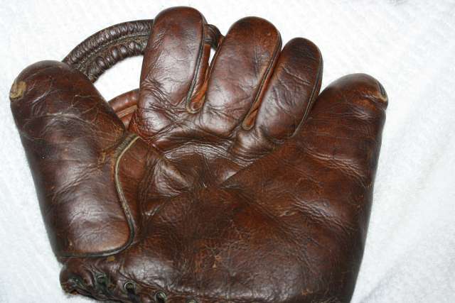 Tony Lazzeri Marathon Front