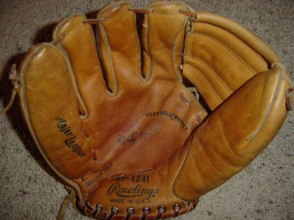 Mickey Mantle Rawlings 60-4241 Front