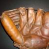 Mickey Mantle Rawlings MM8 Front