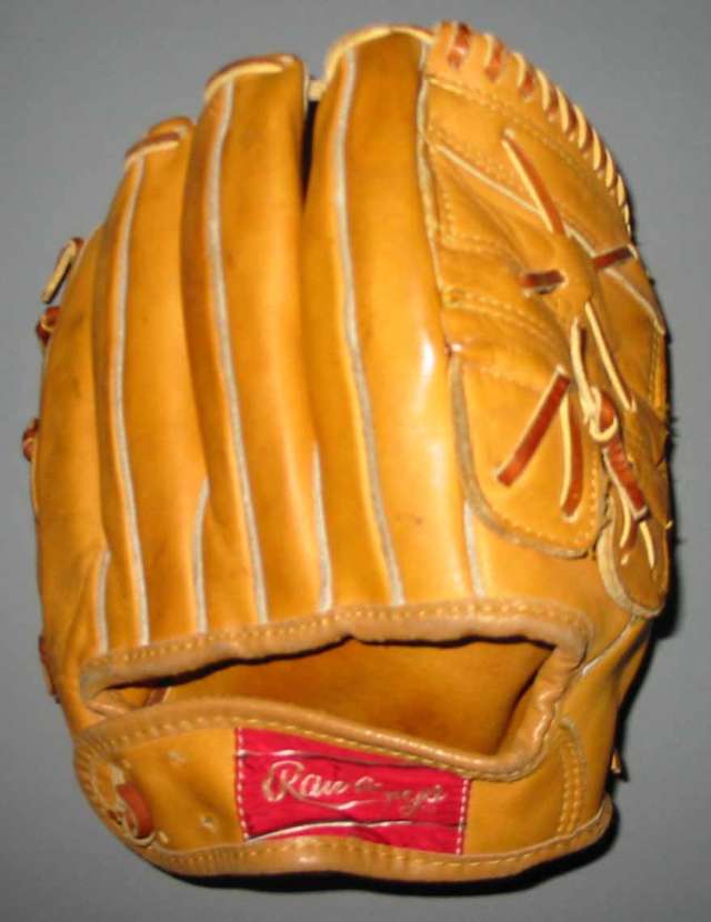 Mickey Mantle Rawlings MM5 Back